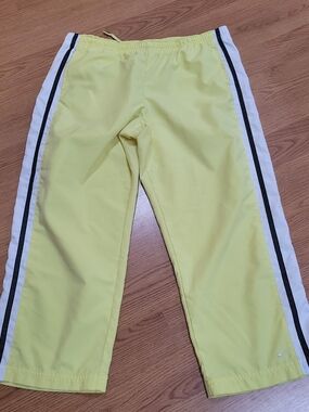 Y2K Nike Yellow Capri Track Pants